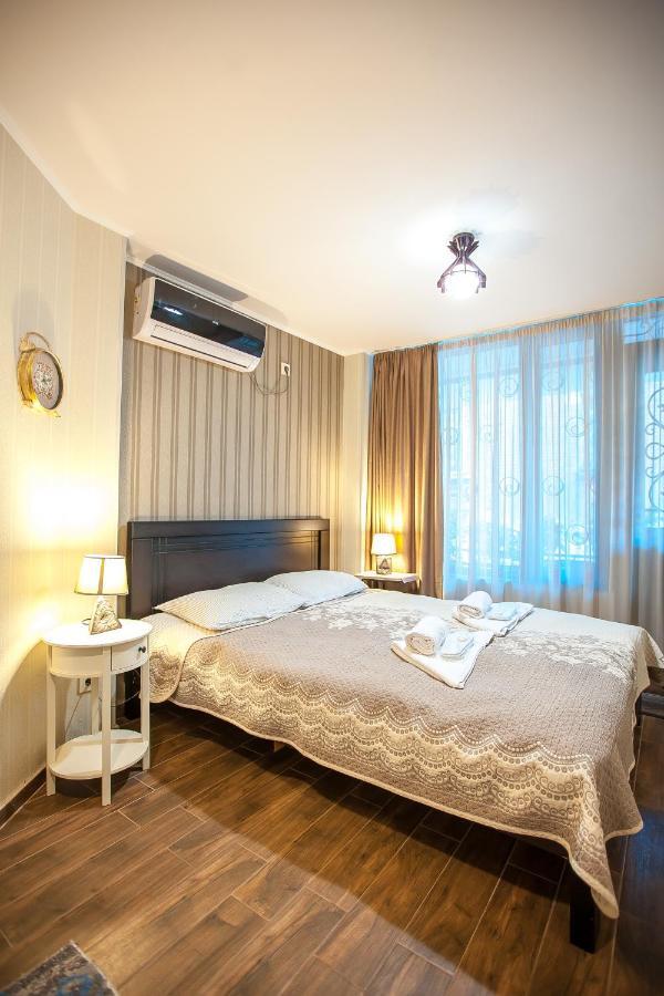 Apartment On L.Meskhishvili Turn Tbilisi Exteriör bild